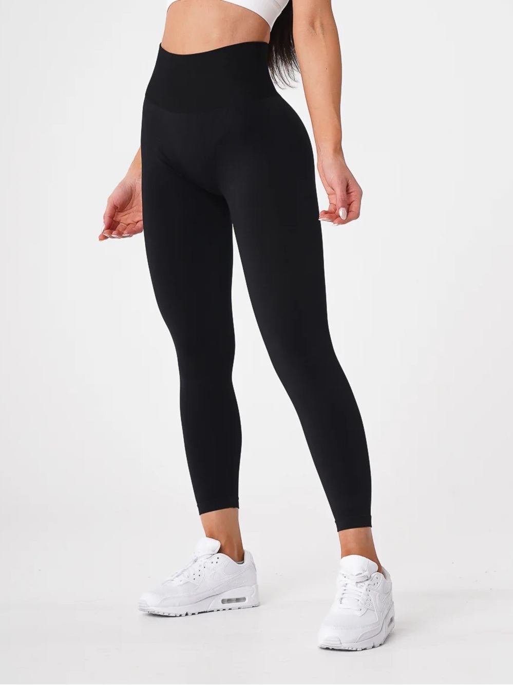 NEW NVGTN Solid Seamless Leggings : Medium